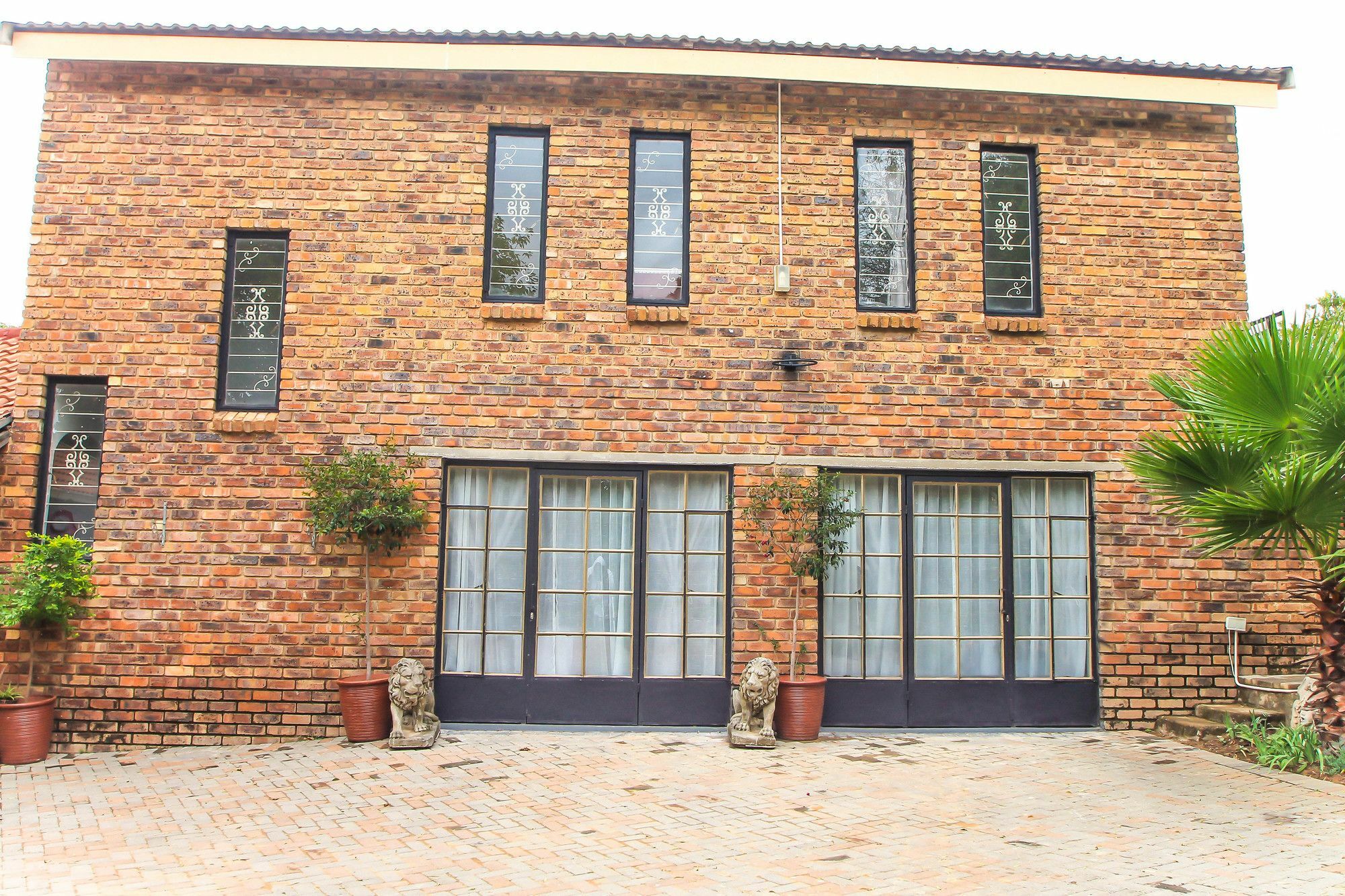 The Bedford Manor Ξενοδοχείο Centurion Εξωτερικό φωτογραφία
